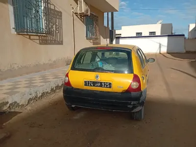 Renault Clio - Photo 2