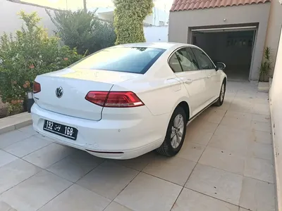 Photo Volkswagen Passat 2016 213000 km - Prix 60 000 DT