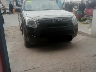 Photo Isuzu D max 2025 1000 km - Prix Prix non spécifié