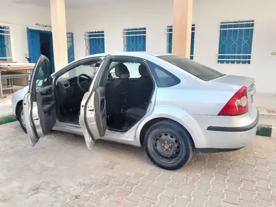 Ford FOCUS - Photo 3