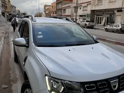 Dacia DUSTER - Photo 3