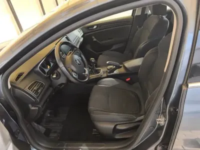 Renault Megane - Photo 3