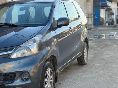 Toyota Avensis - Photo 9
