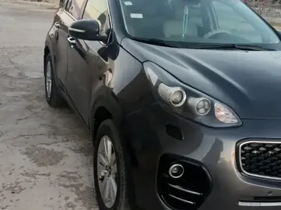 Kia SPORTAGE - Photo 2