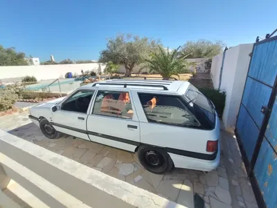 Renault R21 - Photo 6