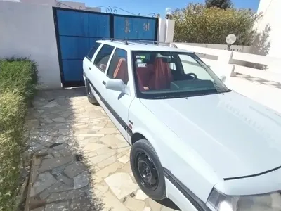 Renault R21 - Photo 3
