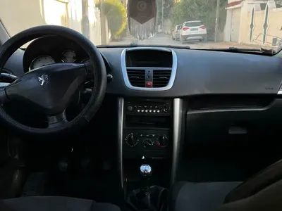 Peugeot 207 - Photo 3