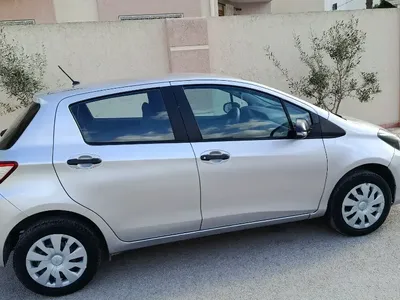Toyota Yaris - Photo 4