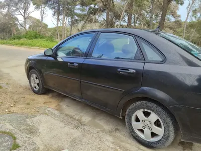 Chevrolet OPTRA - Photo 8