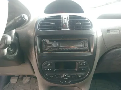 Peugeot 206 - Photo 2