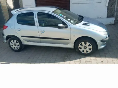 Peugeot 206 - Photo 2