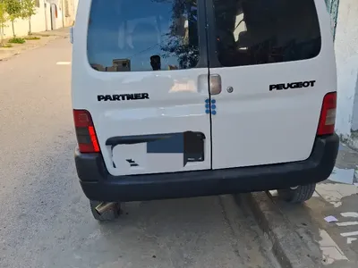 Photo Peugeot Partner 2002 0000 km - Prix Prix non spécifié