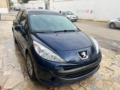 Peugeot 207 - Photo 2
