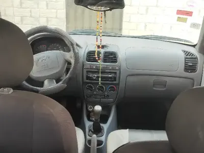 Hyundai ACCENT - Photo 6
