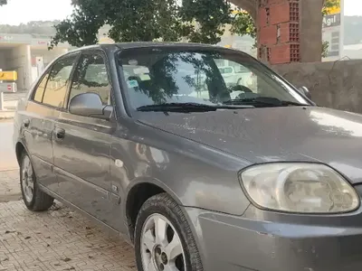 Hyundai ACCENT - Photo 5