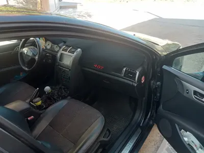 Peugeot 407 - Photo 8