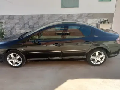 Peugeot 407 - Photo 6