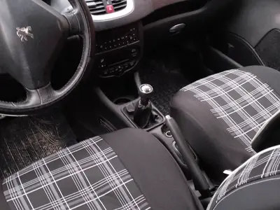 Peugeot 206 - Photo 2