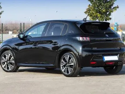 Peugeot 208 - Photo 3