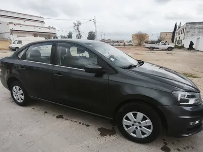 Volkswagen Polo - Photo 2