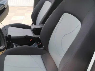Seat Ibiza - Photo 4