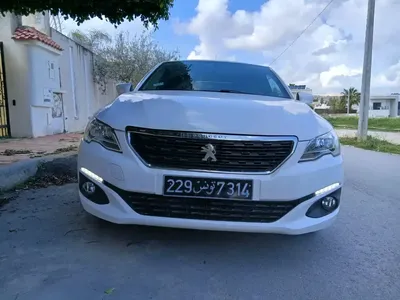 PEUGEOT 301 PREMIÈRE MAIN EN EXCELLENT ÉTAT 