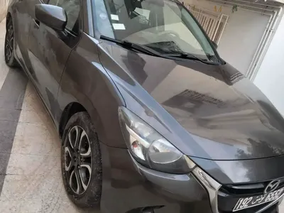 Photo Mazda Mazda2 2016 175000 km - Prix 35 000 DT