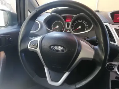 Ford FIESTA - Photo 10