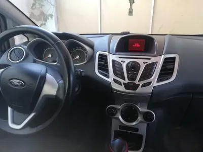 Ford FIESTA - Photo 8