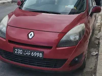 Photo Renault Scenic 3 Grand 7 places - Prix 36 000 DT