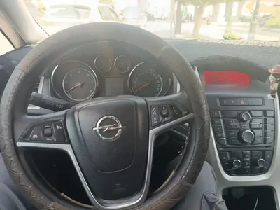 Photo Opel Astra 2010 237000 km - Prix 32 000 DT