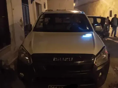 Photo Isuzu D max 2020 102 km - Prix 55 500 DT