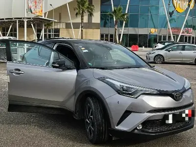 Photo Toyota C-hr 98363963 - Prix 1 000 DT