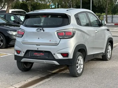 Mahindra KUV 100 - Photo 6