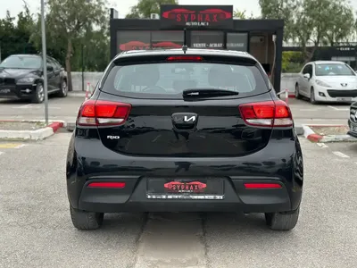 Kia RIO - Photo 6