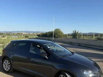 Seat Leon - Photo 4