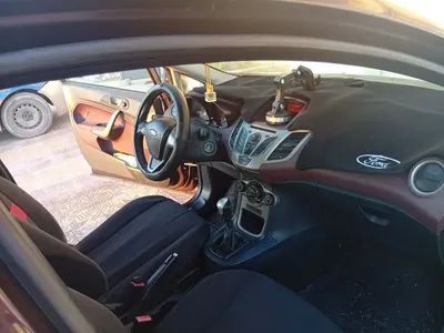 Ford FIESTA - Photo 9