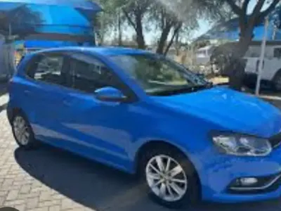 Volkswagen Polo - Photo 2