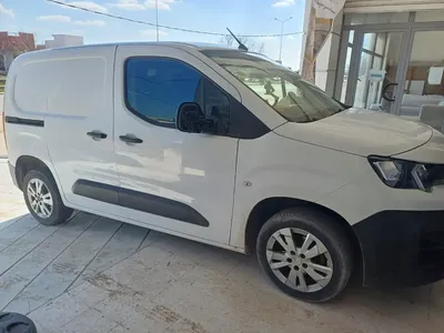 Peugeot Partner - Photo 8
