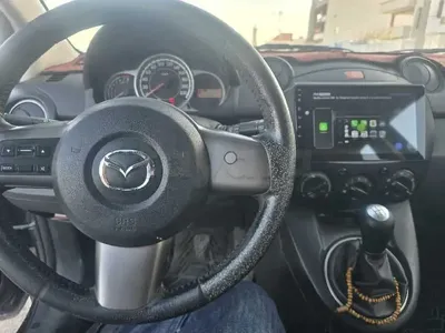 Mazda Mazda2 2015 240000 km