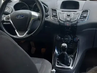 Ford Fiesta Titanium Plus 09-2014 39000 km