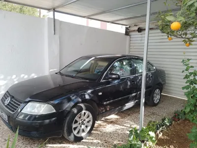 Volkswagen Passat - Photo 4