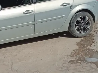 Renault Megane 2006 360 km