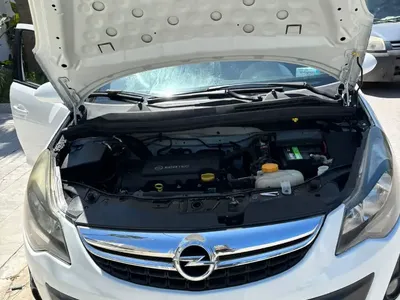 Photo Opel Corsa 2014 205000 km - Prix 26 DT