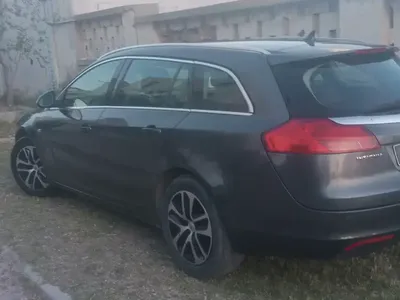 Opel Insignia - Photo 8