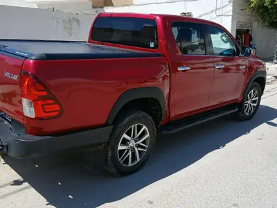 Toyota Hilux - Photo 2