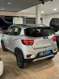Mahindra Kuv 100 2022 30000 km