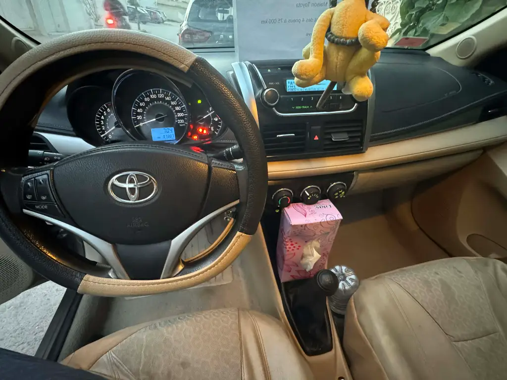 Toyota Yaris - Photo 6