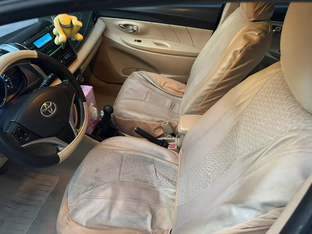 Toyota Yaris - Photo 7
