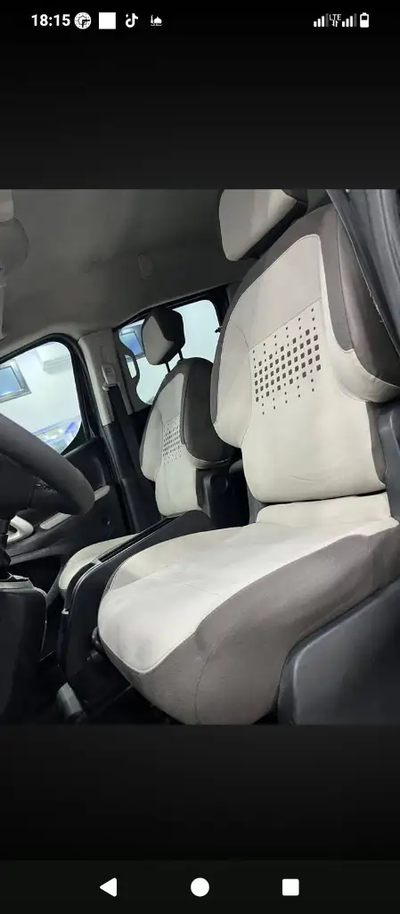 Citroen BERLINGO - Photo 4
